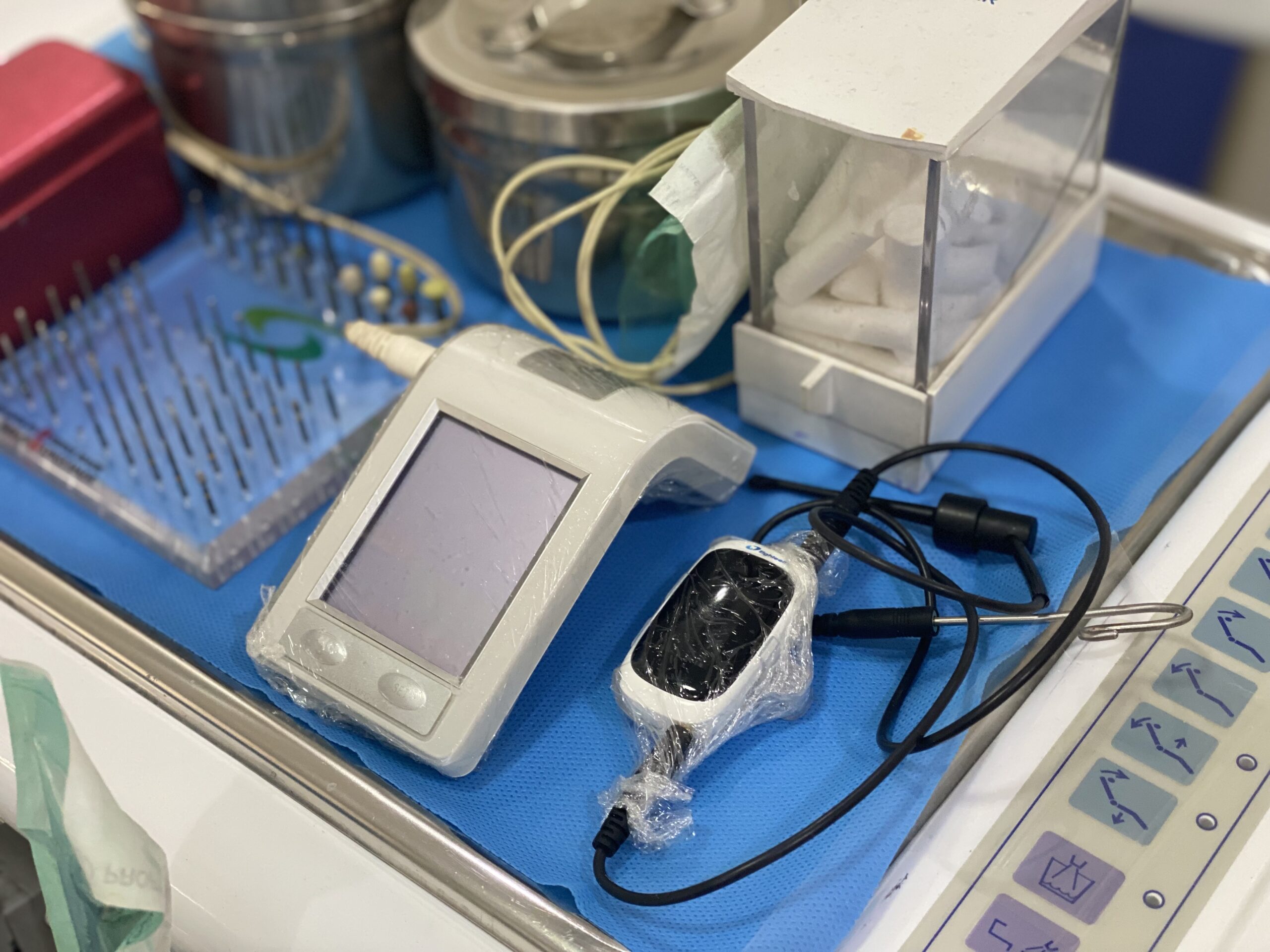 کاربرد انواع دستگاه های به روز از جمله اپکس لوکیتور